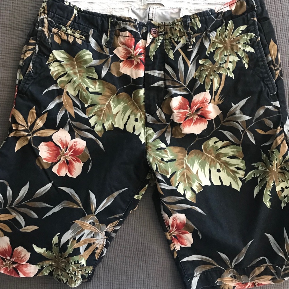 Scotch & Soda printed shorts